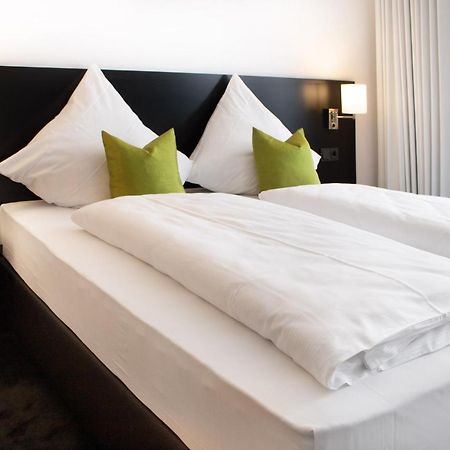 Tu Hotel By Wmm Hotels Tuningen Exteriör bild